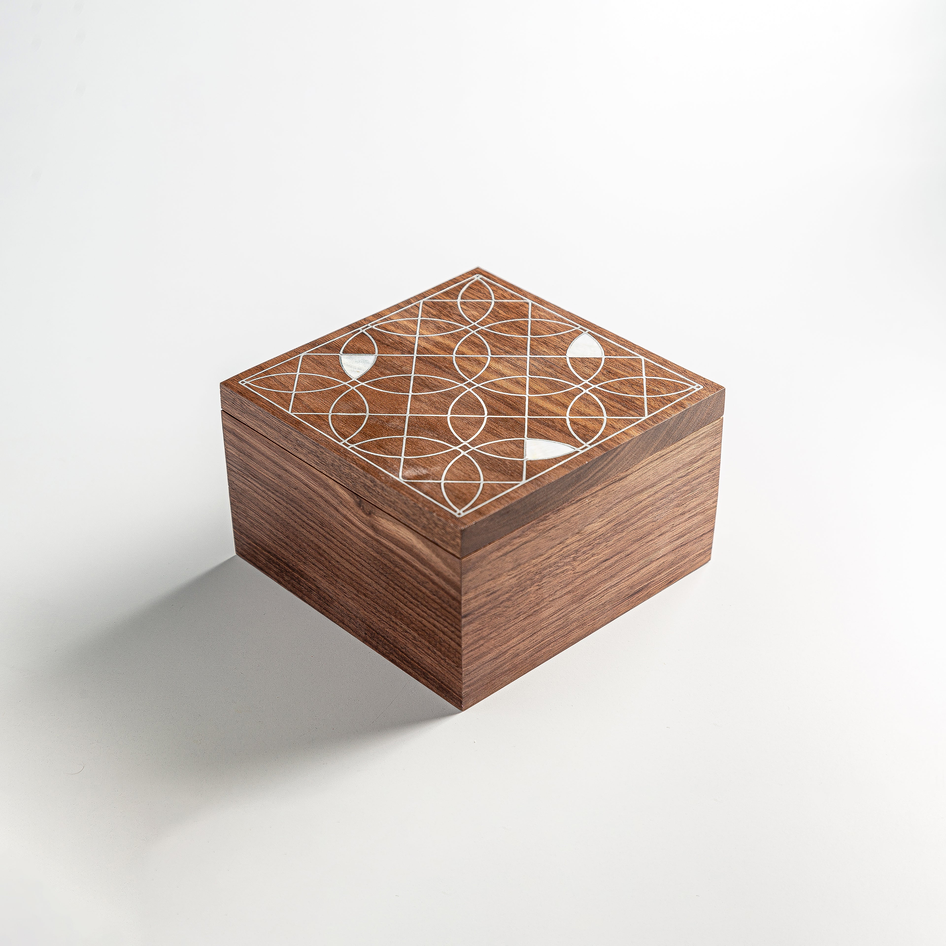 Pearl Reflections Box