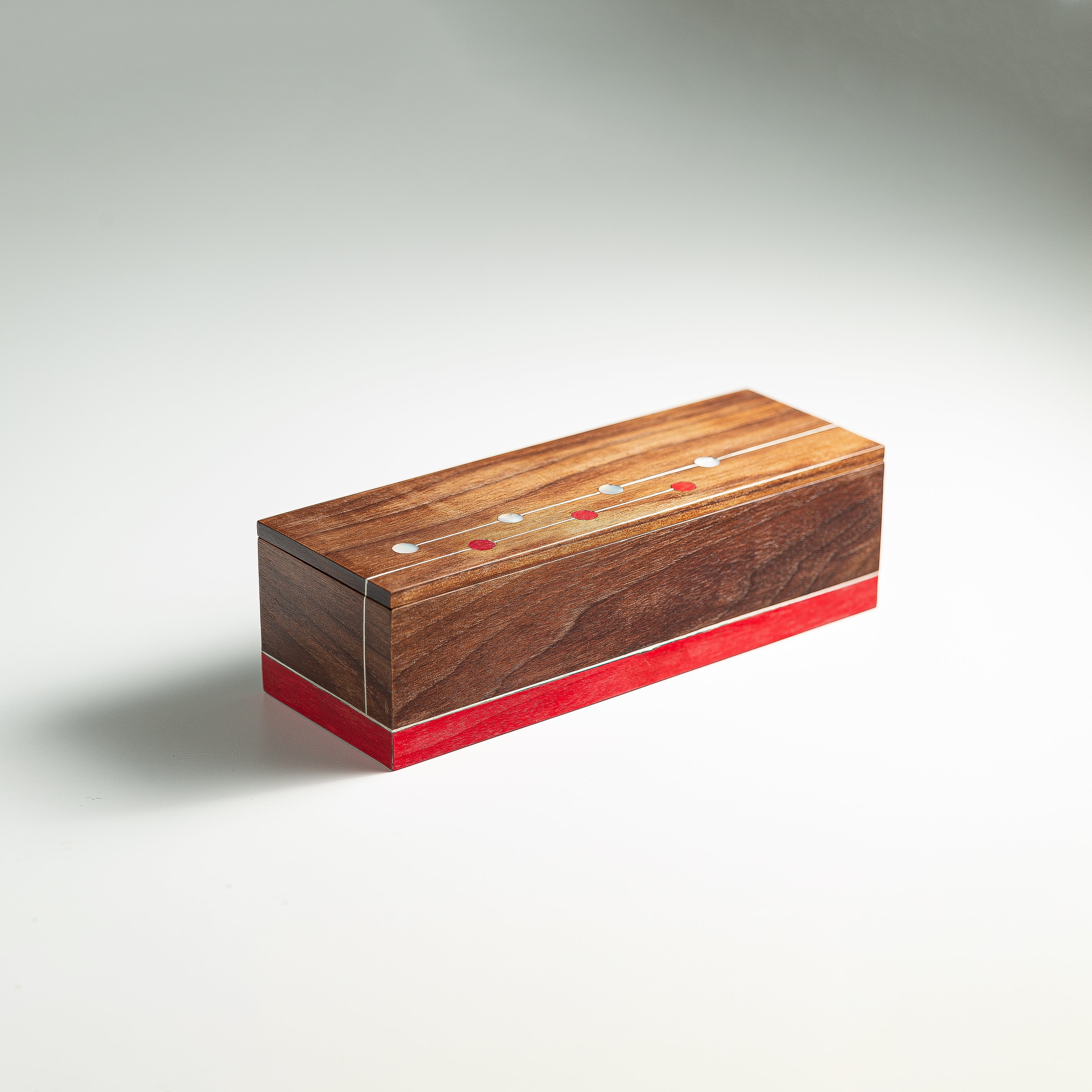 Red and Pearl Celebrity Box