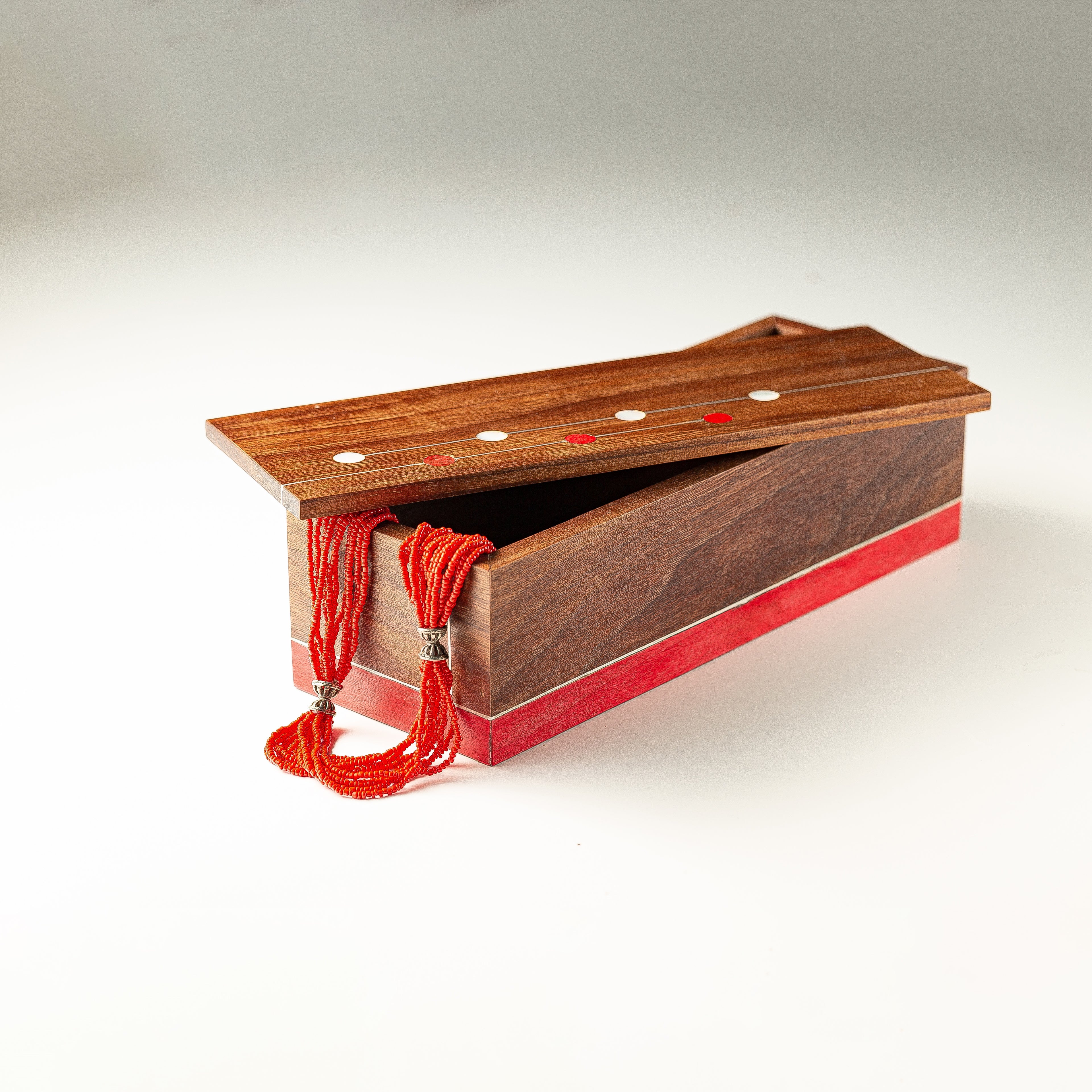 Red and Pearl Celebrity Box